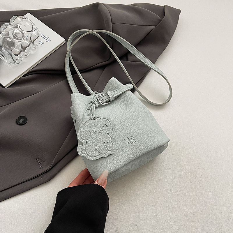 2025 Summer Trendy Versatile Bucket Bag for Women - Stylish Crossbody Phone Bag Perfect for Everyday Use 2025 Summer Trendy Versatile Bucket Bag for Women - Stylish Crossbody Phone Bag Perfect for Everyday Use