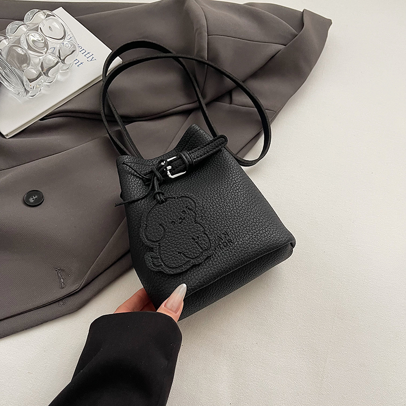 2025 Summer Trendy Versatile Bucket Bag for Women - Stylish Crossbody Phone Bag Perfect for Everyday Use 2025 Summer Trendy Versatile Bucket Bag for Women - Stylish Crossbody Phone Bag Perfect for Everyday Use