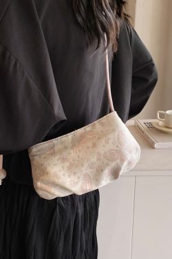 2025 Summer Women's Chinese-Style Embroidered Saddle Bag - Minimalist Casual Versatile Crossbody Bag