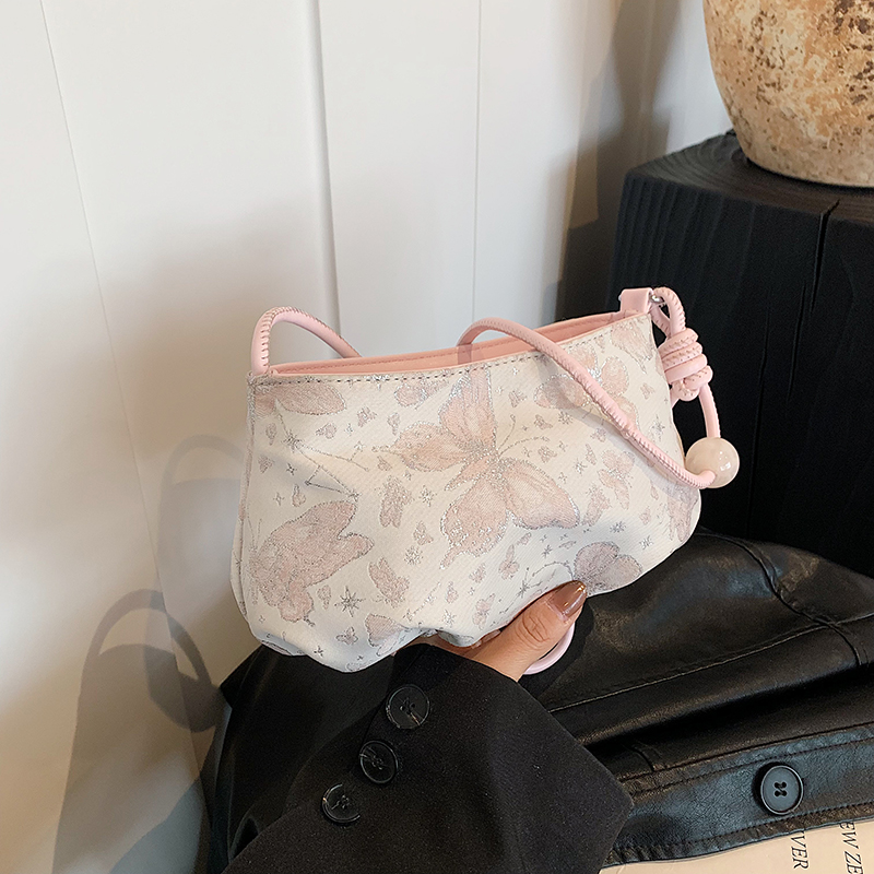 2025 Summer Women's Chinese-Style Embroidered Saddle Bag - Minimalist Casual Versatile Crossbody Bag 2025 Summer Women's Chinese-Style Embroidered Saddle Bag - Minimalist Casual Versatile Crossbody Bag