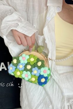 2025 Summer Women's High-End Versatile Beach Bag, Pearl Crossbody Shell Bag in Rural Style