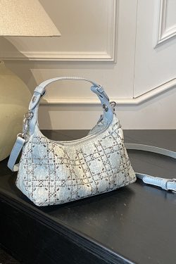 2025 Summer Women's Minimalist Crossbody Dumpling Shoulder Tote Bag - Versatile Fashionable Commuter Style