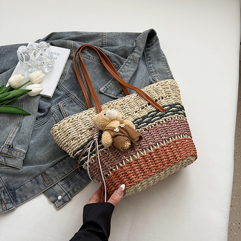 2025 Summer Women's Versatile Woven Straw Bucket Bag - Fashionable Crossbody for Beach Vacation & Everyday Use 2025 Summer Women's Versatile Woven Straw Bucket Bag - Fashionable Crossbody for Beach Vacation & Everyday Use