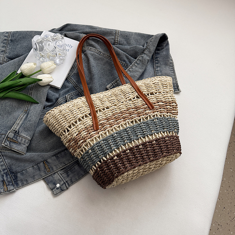 2025 Summer Women's Versatile Woven Straw Bucket Bag - Fashionable Crossbody for Beach Vacation & Everyday Use 2025 Summer Women's Versatile Woven Straw Bucket Bag - Fashionable Crossbody for Beach Vacation & Everyday Use