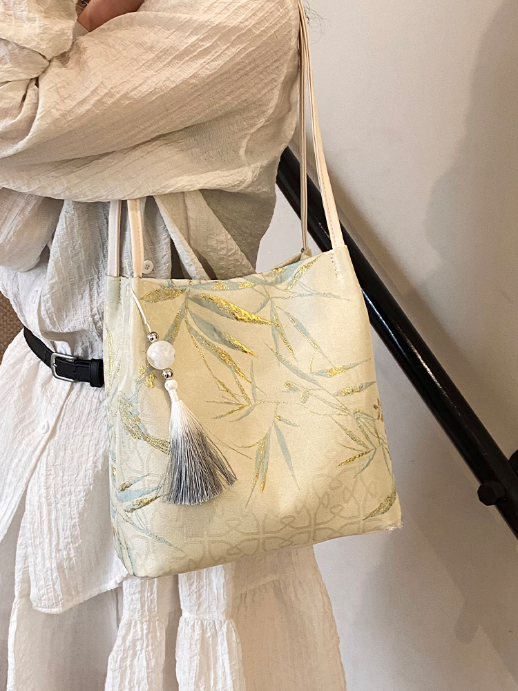 2025 Trendy Chinese-Style Women's Large Capacity Bucket Bag - Fashionable Commuting Shoulder Bag 2025 Trendy Chinese-Style Women's Large Capacity Bucket Bag - Fashionable Commuting Shoulder Bag