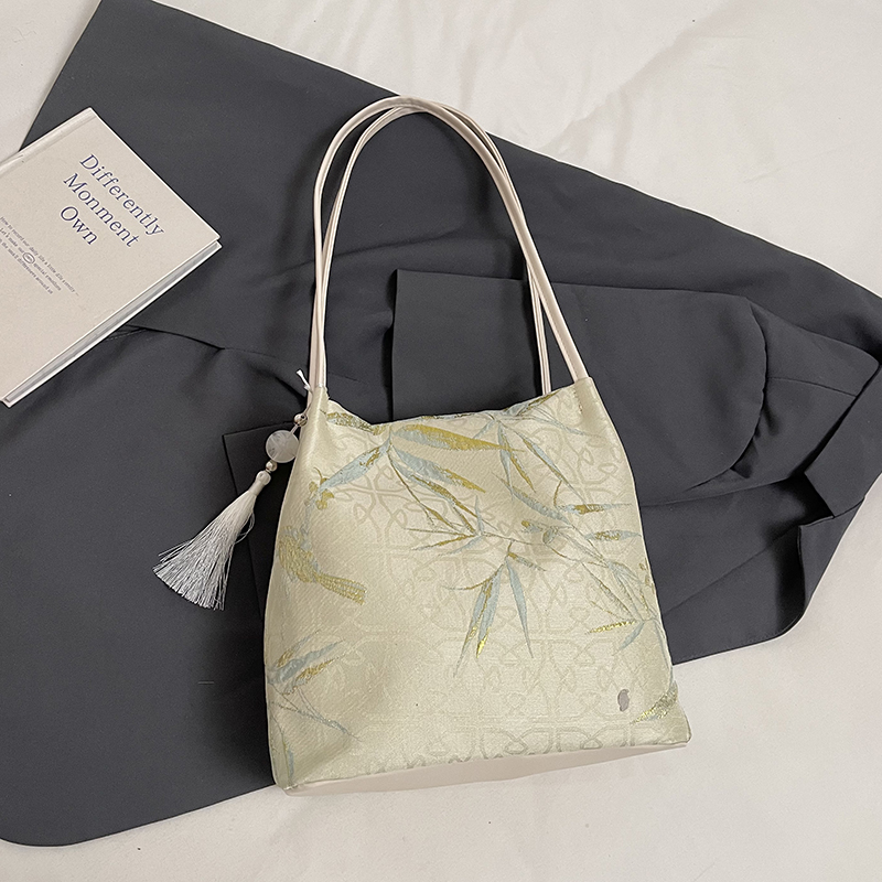 2025 Trendy Chinese-Style Women's Large Capacity Bucket Bag - Fashionable Commuting Shoulder Bag 2025 Trendy Chinese-Style Women's Large Capacity Bucket Bag - Fashionable Commuting Shoulder Bag