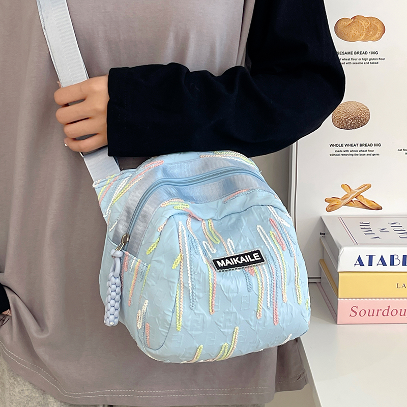 2025 Trendy Nylon Shell Crossbody Bag - Small Unisex Shoulder Travel Canvas Phone Bag 2025 Trendy Nylon Shell Crossbody Bag - Small Unisex Shoulder Travel Canvas Phone Bag