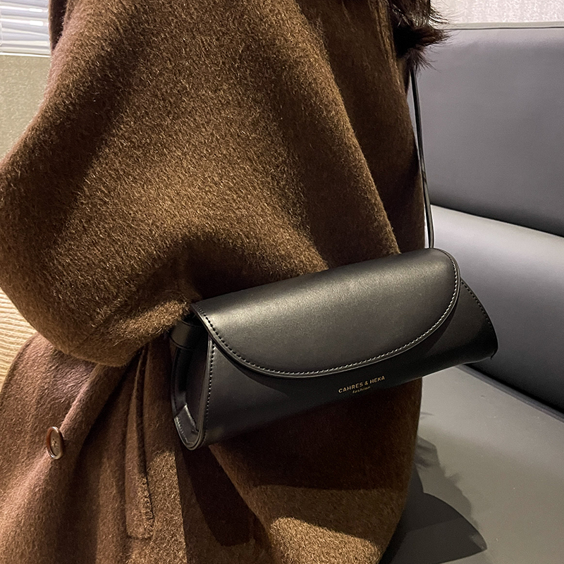 2025 Trendy Retro Crossbody Small Bag - Women's High-End Baguette Underarm Shoulder Bag 2025 Trendy Retro Crossbody Small Bag - Women's High-End Baguette Underarm Shoulder Bag