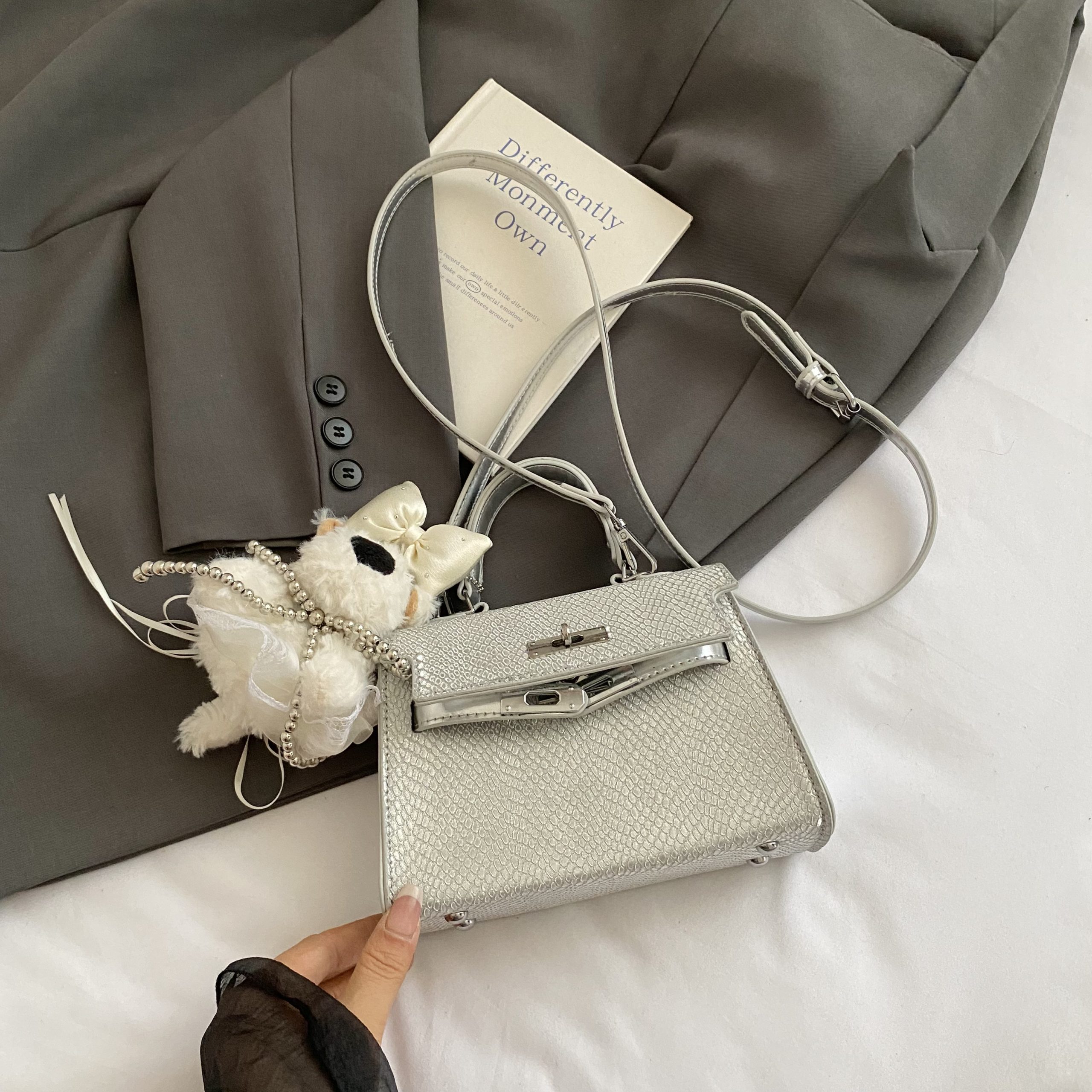 2025 Trendy Silver Kelly Handbag for Women - Versatile Small Square Shoulder Crossbody Bag 2025 Trendy Silver Kelly Handbag for Women - Versatile Small Square Shoulder Crossbody Bag