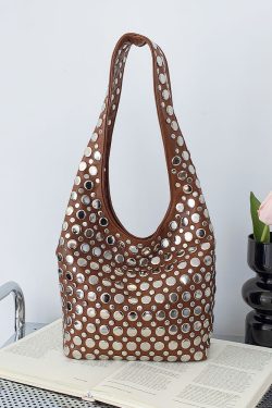 2025 Winter Trendy Underarm Bucket Bag - High-End Versatile Shoulder Bag for Office Commuting and Everyday Style