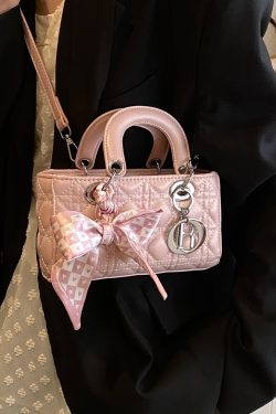 2025 Winter Women's High-End Diamond Quilted Crossbody Handbag, Small Chanel-Style Shoulder Bag, Versatile Fashion Accessory