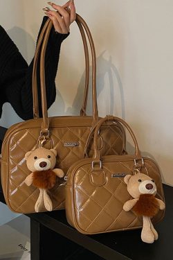 2025 Winter Women's Minimalist Diamond-Patterned Handheld Travel Bag, Chic Shoulder Bag, High-End Underarm Style