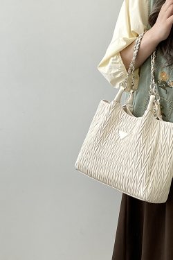 2025 Women's Pleated Tote Bag - Versatile Commuter Shoulder Handbag with Chain - Stylish Large Bag for Everyday Use