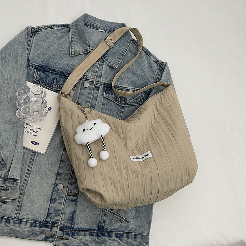 2025 Women's Summer Canvas Tote Bag - Versatile Large Capacity Shoulder Crossbody Bag in Korean Style for Students and Commuters 2025 Women's Summer Canvas Tote Bag - Versatile Large Capacity Shoulder Crossbody Bag in Korean Style for Students and Commuters