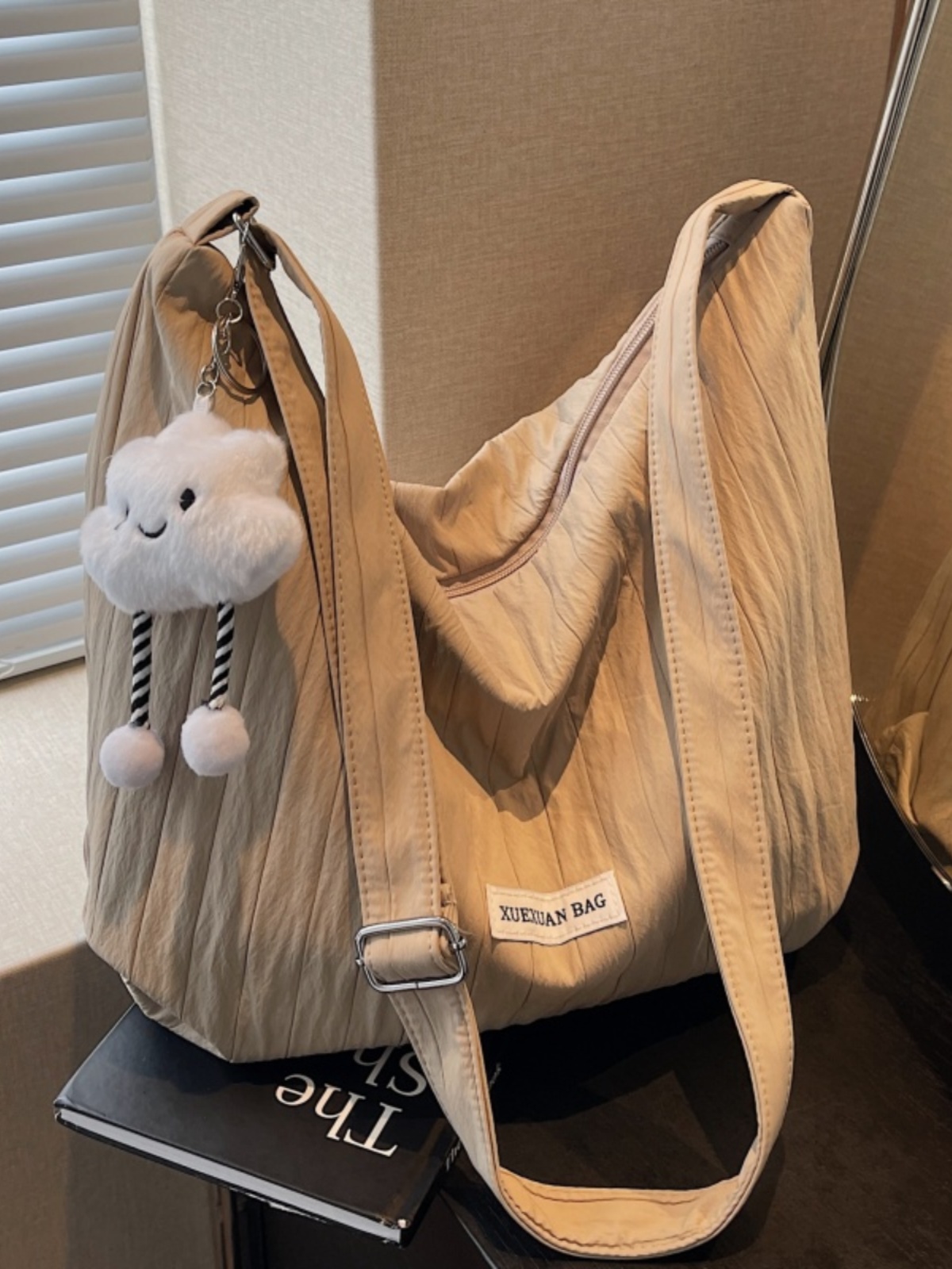 2025 Women's Summer Canvas Tote Bag - Versatile Large Capacity Shoulder Crossbody Bag in Korean Style for Students and Commuters 2025 Women's Summer Canvas Tote Bag - Versatile Large Capacity Shoulder Crossbody Bag in Korean Style for Students and Commuters