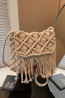 2025 Women's Summer Cotton Woven Crossbody Bag with Hollow Design and Tassels - Perfect for Beach Vacations and Mobile Phones