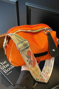 2025 Women's Summer Nylon Oxford Cloth Versatile Crossbody Shoulder Bag - Niche Design Commuter Style