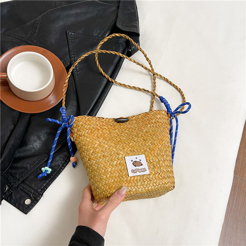 2025 Women's Summer Seaside Woven Straw Crossbody Bag - Trendy Vegetable Basket Design for Vacation & Phone Storage 2025 Women's Summer Seaside Woven Straw Crossbody Bag - Trendy Vegetable Basket Design for Vacation & Phone Storage