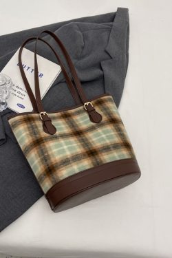 2025 Women's Trendy Spring Woolen Plaid Shoulder Bag - Large Capacity Commuting Bucket Bag