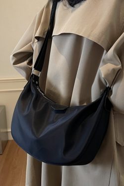 2025 Women's Waterproof Nylon Dumpling Bag - Trendy Casual Shoulder Crossbody with Large Capacity for Commuting