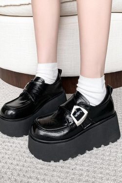 8cm Height-Increasing Black Leather Loafers for Petite Women, 2025 British Style Thick-Soled Flats in Small Sizes