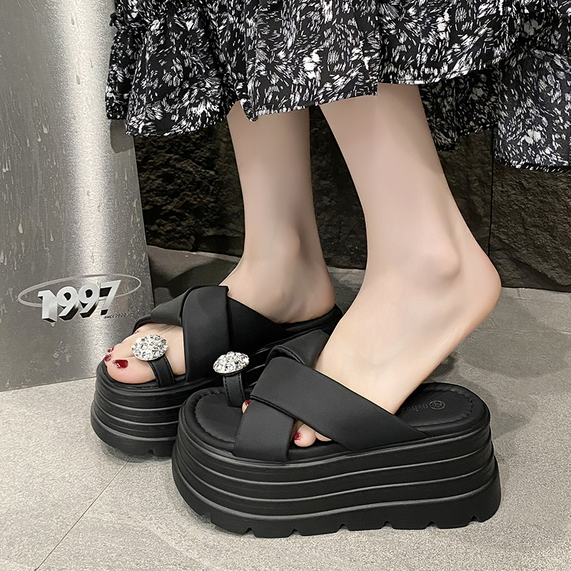 8CM Thick-Soled Leopard Print Rhinestone Open-Toe Sandals for Women - Summer 2025 Height-Increasing Beach Slippers, Perfect with Skirts 8CM Thick-Soled Leopard Print Rhinestone Open-Toe Sandals for Women - Summer 2025 Height-Increasing Beach Slippers, Perfect with Skirts