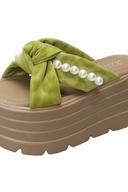 8cm Thick-Soled Pearl Slippers for Women - Summer Fairy Style Height-Increasing Beach Sandals for Outdoor Wear