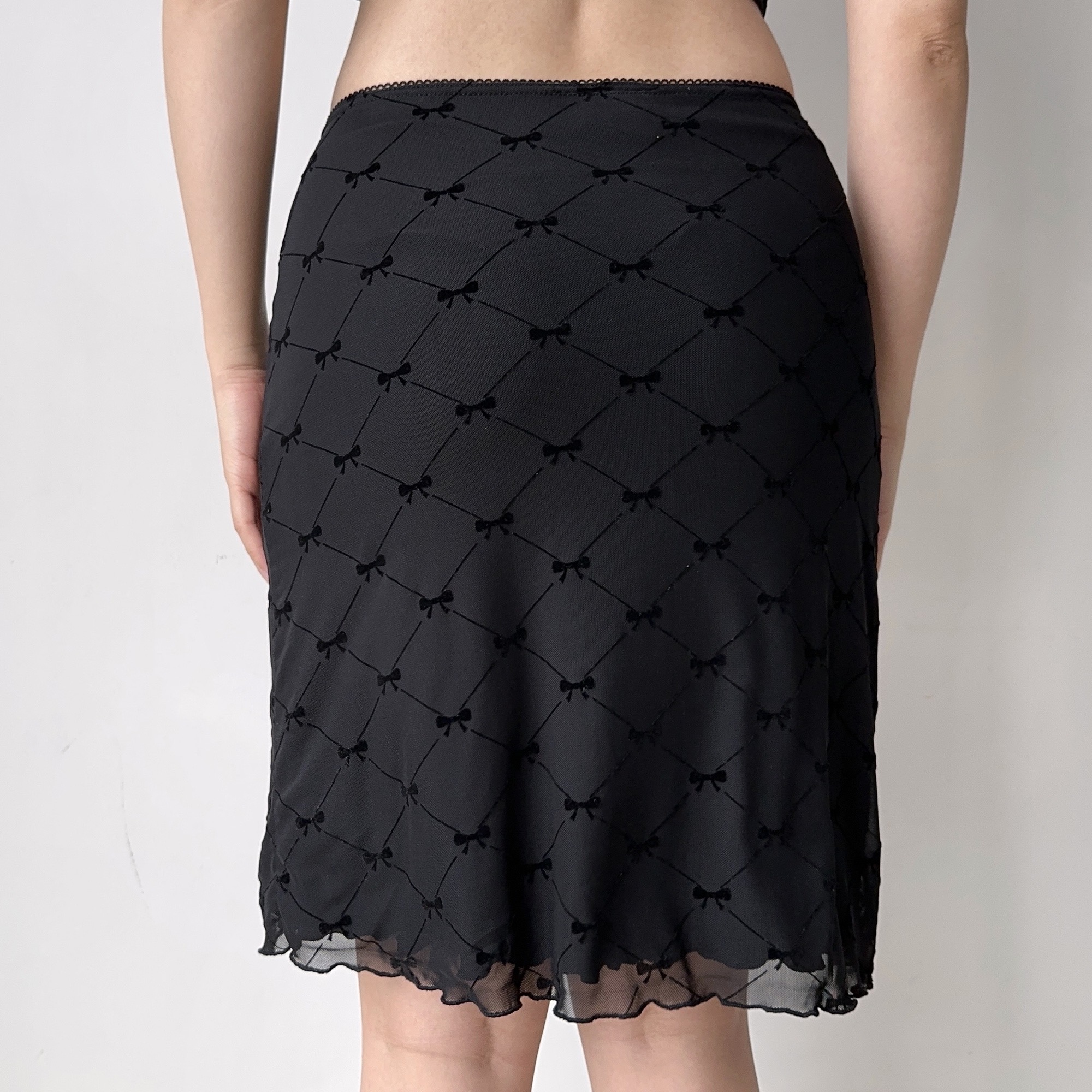 A-line Plaid Half Skirt with Bow Tie - Slim Fit Mid-Waist Bodycon Tulle Short Skirt for European and American Style Fashion A-line Plaid Half Skirt with Bow Tie - Slim Fit Mid-Waist Bodycon Tulle Short Skirt for European and American Style Fashion