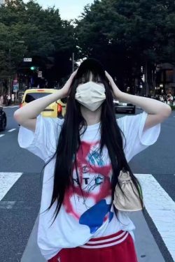 American Graffiti Cartoon Printed Short Sleeve T-Shirt for Women - Casual Versatile Summer Top, 2025 Y2K Style