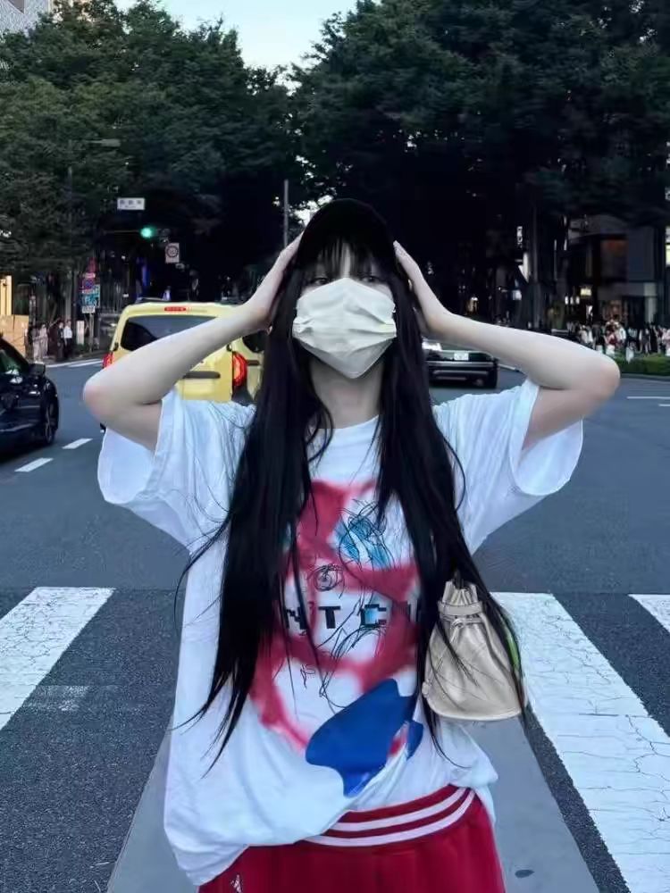 American Graffiti Cartoon Printed Short Sleeve T-Shirt for Women - Casual Versatile Summer Top, 2025 Y2K Style American Graffiti Cartoon Printed Short Sleeve T-Shirt for Women - Casual Versatile Summer Top, 2025 Y2K Style