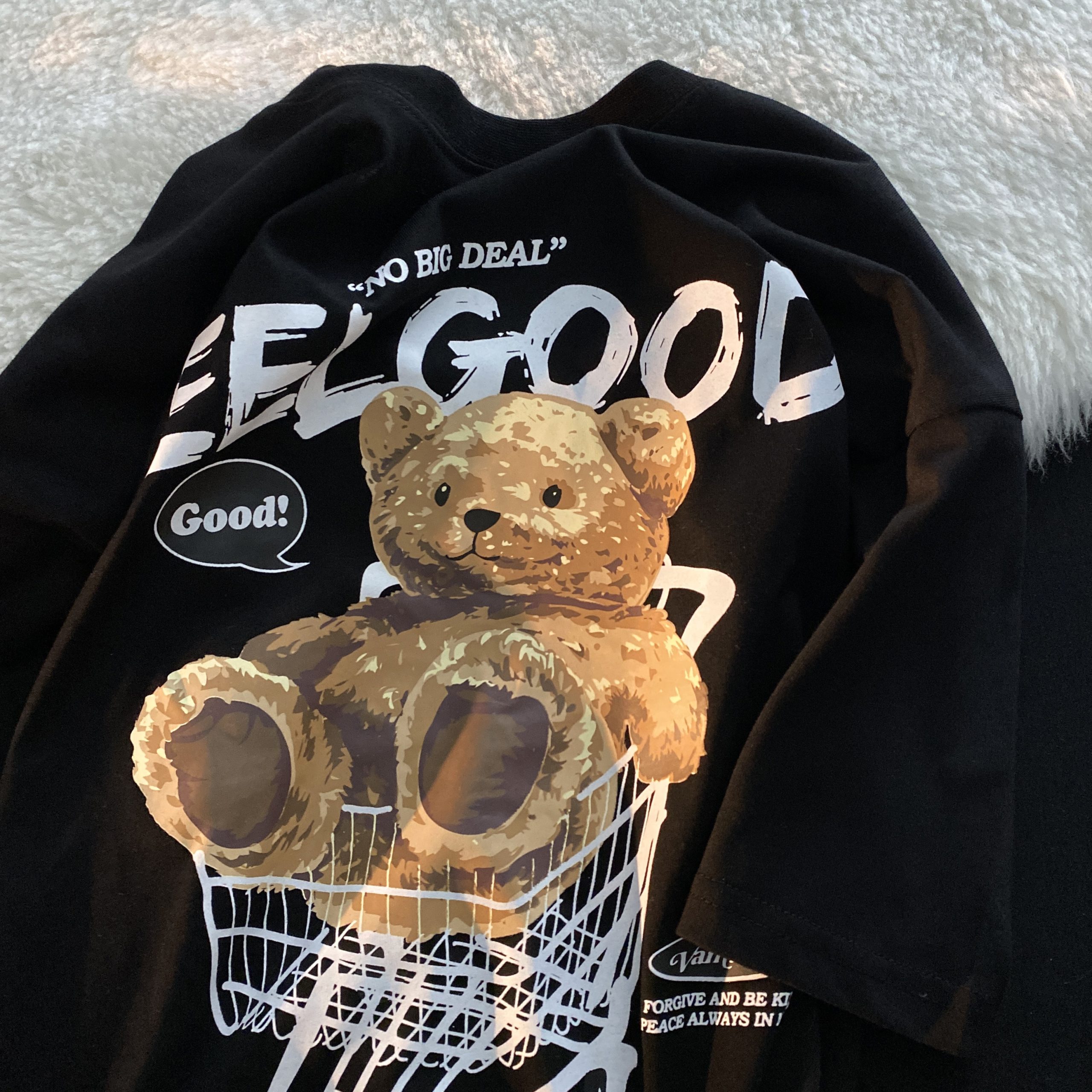 American Retro Bear Graphic Short Sleeve T-Shirt for Men and Women, Plus Size Loose-Fitting Couples Top, Trendy Streetwear American Retro Bear Graphic Short Sleeve T-Shirt for Men and Women, Plus Size Loose-Fitting Couples Top, Trendy Streetwear