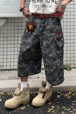 American Retro Camouflage Cargo Shorts for Men & Women - Loose-Fitting, Casual Wide-Leg Summer Shorts