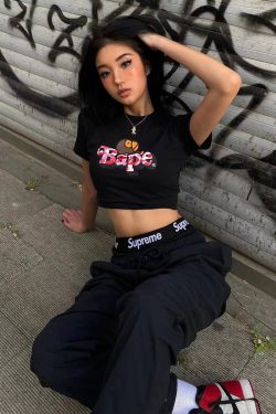 American Retro Camouflage Letter Monkey Black Slim Fit Short Sleeve T-Shirt for Women - Sweet and Spicy Y2K Style