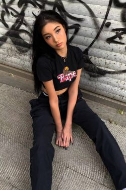 American Retro Camouflage Letter Monkey Black Slim Fit Short Sleeve T-Shirt for Women - Sweet and Spicy Y2K Style