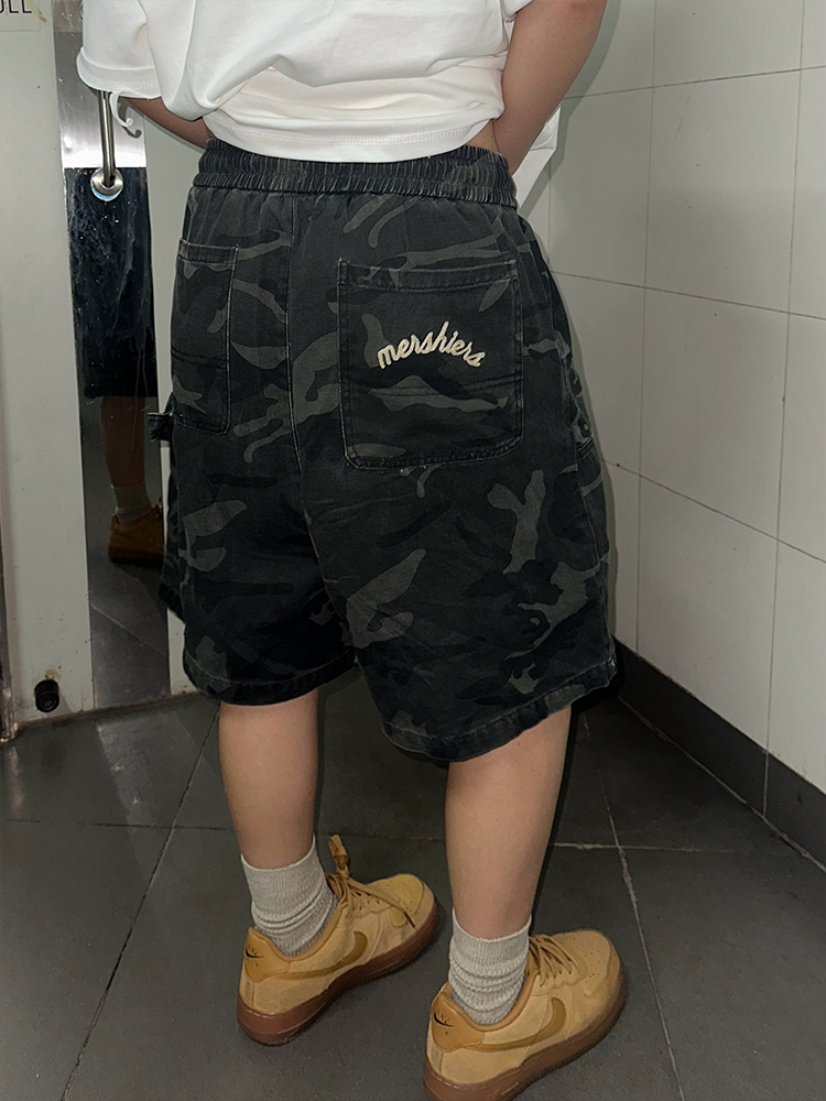 American Retro Camouflage Multi-Pocket Shorts for Men and Women - Loose Fit High Street Straight-Leg Five-Point Workwear American Retro Camouflage Multi-Pocket Shorts for Men and Women - Loose Fit High Street Straight-Leg Five-Point Workwear