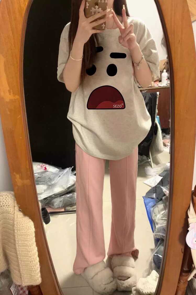 American Retro Cartoon Graphic Cotton Short-Sleeve T-Shirt for Men & Women Plus Size Loose Fit Couple Outfit American Retro Cartoon Graphic Cotton Short-Sleeve T-Shirt for Men & Women Plus Size Loose Fit Couple Outfit