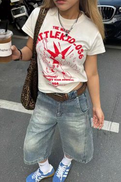 American Retro Cartoon Print Short Sleeve T-Shirt for Women - 2025 Summer Slim Fit Style, Perfect for Y2K and Vintage Fashion Lovers