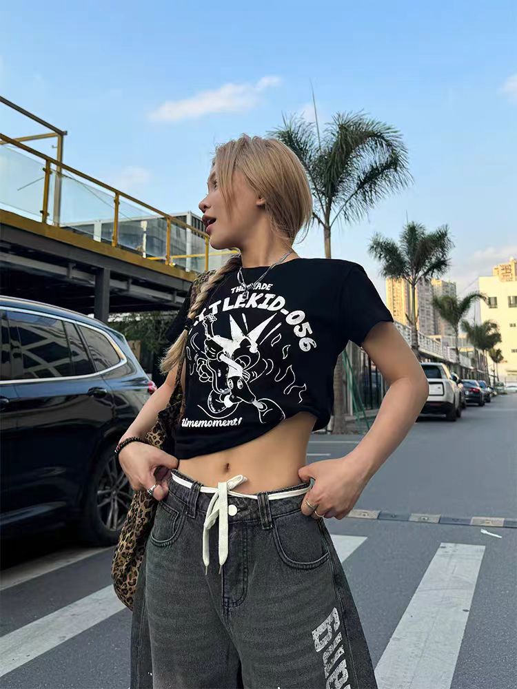 American Retro Cartoon Print Short Sleeve T-Shirt for Women - 2025 Summer Slim Fit Style, Perfect for Y2K and Vintage Fashion Lovers American Retro Cartoon Print Short Sleeve T-Shirt for Women - 2025 Summer Slim Fit Style, Perfect for Y2K and Vintage Fashion Lovers