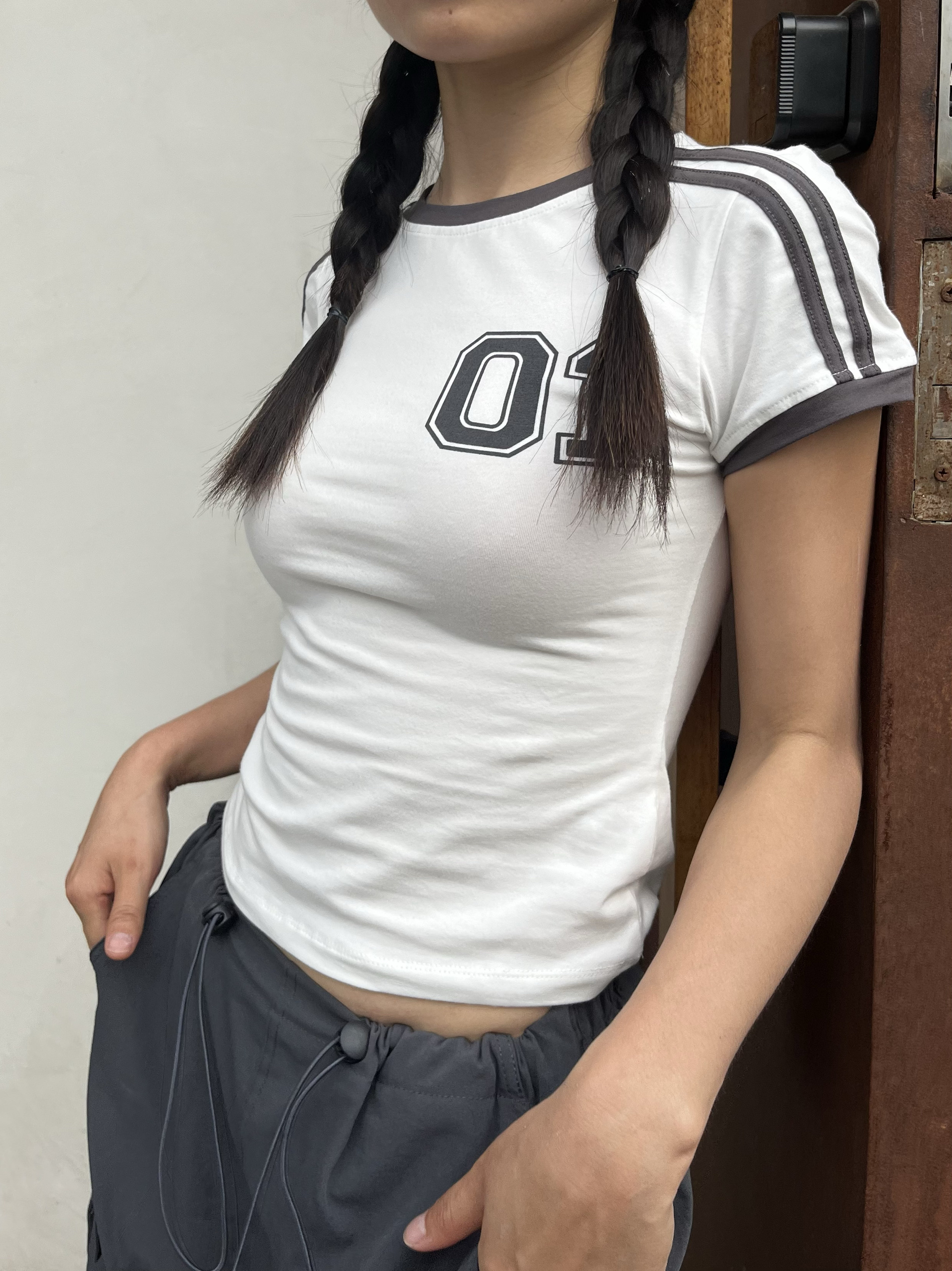 American Retro Digital Color Block Slim Fit Short Sleeve T-Shirt - Versatile 90s Inspired Style for Modern Fashion 2025 American Retro Digital Color Block Slim Fit Short Sleeve T-Shirt - Versatile 90s Inspired Style for Modern Fashion 2025