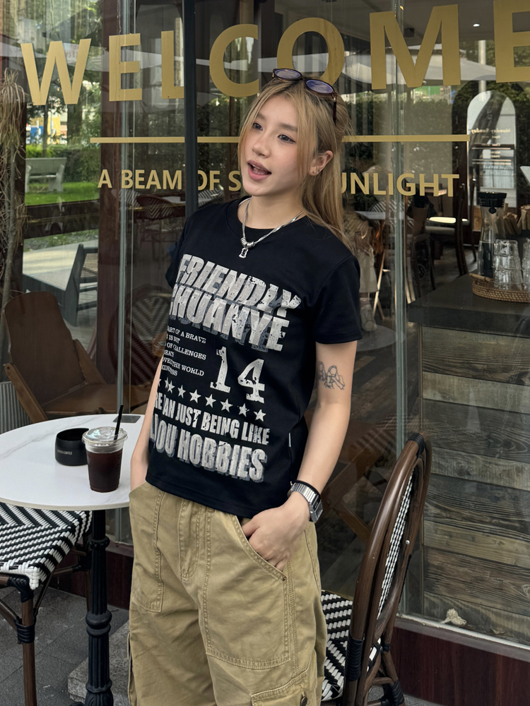 American Retro Distressed Printed Shoulder Short Sleeve Women's T-Shirt - Casual Summer Top, Y2K Style American Retro Distressed Printed Shoulder Short Sleeve Women's T-Shirt - Casual Summer Top, Y2K Style