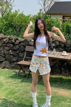 American Retro Floral Slim-Fit Mini Skirt for Women – Elegant Body-Hugging Pencil Skirt in Sexy Style