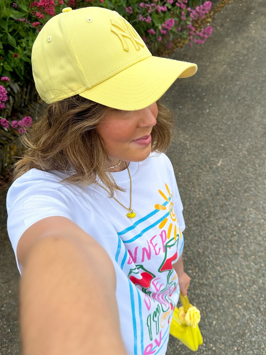 American Retro Food Painting Print Oversized Short-Sleeve T-Shirt for Women - Casual Spicy Girl Style in Pure Cotton American Retro Food Painting Print Oversized Short-Sleeve T-Shirt for Women - Casual Spicy Girl Style in Pure Cotton