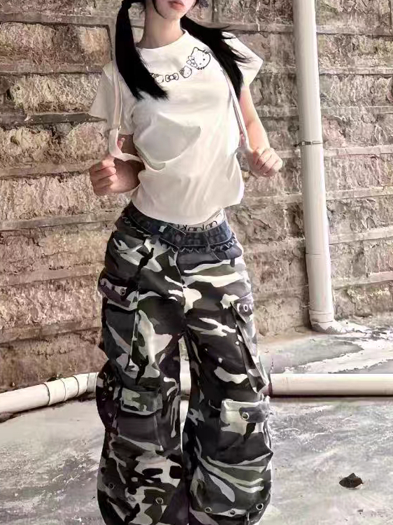 American Retro Kitty Cat Print White Short Sleeve T-Shirt for Women - Summer Slim Fit Trendy Top, Y2K Style American Retro Kitty Cat Print White Short Sleeve T-Shirt for Women - Summer Slim Fit Trendy Top, Y2K Style