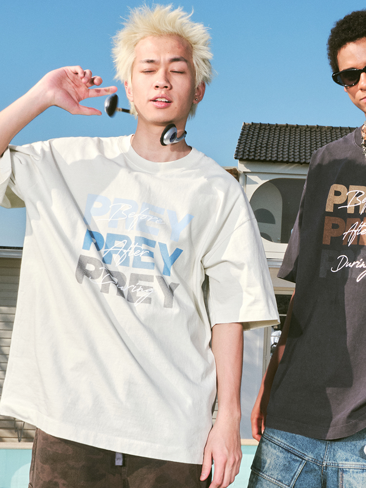 American Retro Letter Print Heavyweight Loose Short Sleeve T-Shirt for Men and Women - Trendy Summer Style 2025 American Retro Letter Print Heavyweight Loose Short Sleeve T-Shirt for Men and Women - Trendy Summer Style 2025