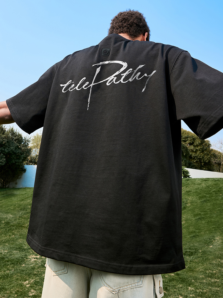 American Retro Letter Print Short-Sleeve T-Shirt for Men and Women, Loose Fit Hip-Hop Style, Summer 2025 Fashion American Retro Letter Print Short-Sleeve T-Shirt for Men and Women, Loose Fit Hip-Hop Style, Summer 2025 Fashion