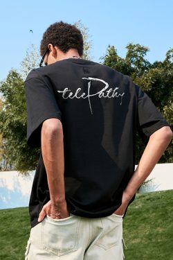 American Retro Letter Print Short-Sleeve T-Shirt for Men and Women, Loose Fit Hip-Hop Style, Summer 2025 Fashion