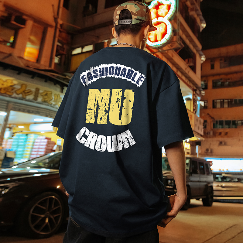 American Retro Letter Short-Sleeve T-Shirt for Men and Women - Casual Sports Tee, Trendy Summer Style 2025 American Retro Letter Short-Sleeve T-Shirt for Men and Women - Casual Sports Tee, Trendy Summer Style 2025