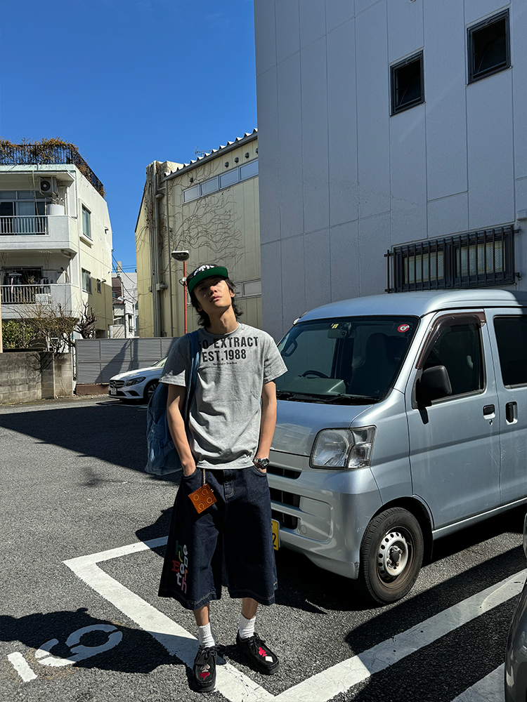 American Retro Letter Slogan Short Sleeve T-Shirt for Couples - Versatile Round Neck Trendy Loose Fit Unisex Top American Retro Letter Slogan Short Sleeve T-Shirt for Couples - Versatile Round Neck Trendy Loose Fit Unisex Top