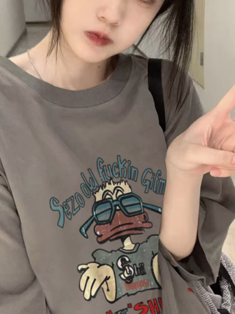 American Retro Oversized Cotton Duck Short-Sleeve T-Shirt for Men and Women, Plus Size, Loose Fit, Trendy Couple's Outfit American Retro Oversized Cotton Duck Short-Sleeve T-Shirt for Men and Women, Plus Size, Loose Fit, Trendy Couple's Outfit