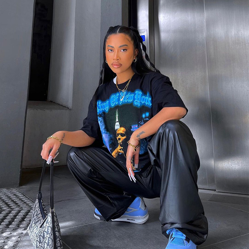 American Retro Oversized Short-Sleeve T-Shirt for Women - Vintage Summer Style, European & American Design, 90s Inspired Top American Retro Oversized Short-Sleeve T-Shirt for Women - Vintage Summer Style, European & American Design, 90s Inspired Top